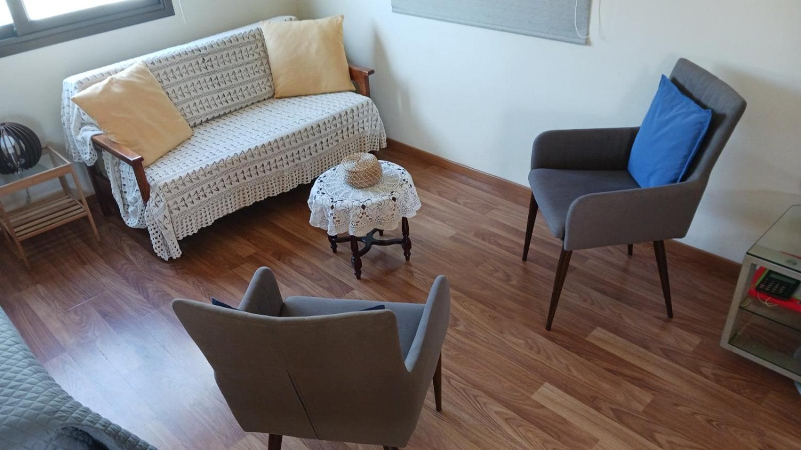 Extremely Comfy Apt With Spacious Private Terrace 10Min Walk To The Beach & In Town Larnaca Exterior photo